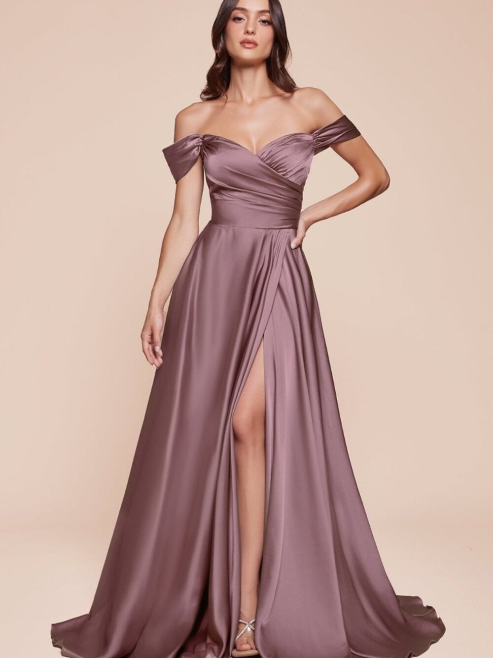 NEW ENGLISH VIOLET Evening Gown Floor Length Formal Elegant Stunning 7493